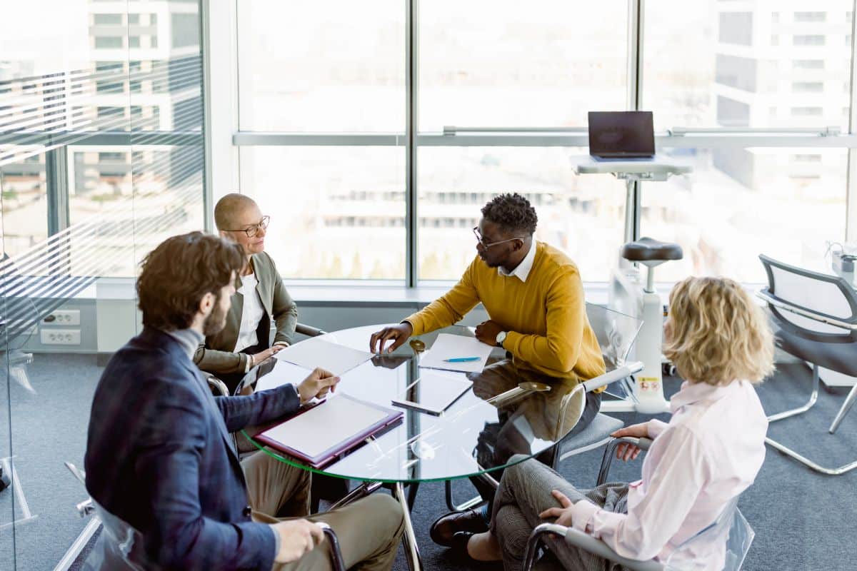 Collaborative meeting around a round table
